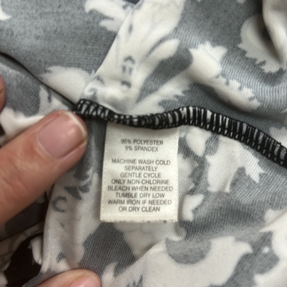 WHBM blouse M - Picture 4 of 4